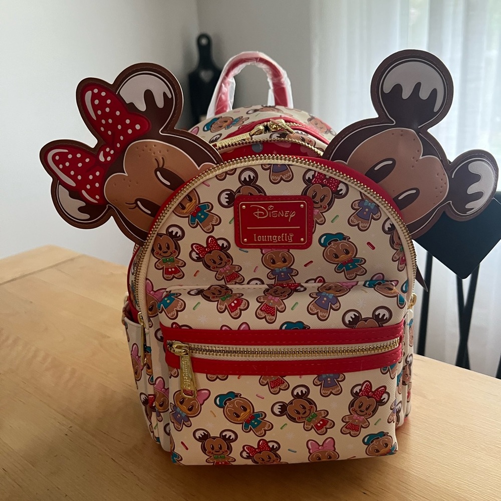 NWT Mickey and Minnie Gingerbread Loungefly Backpack